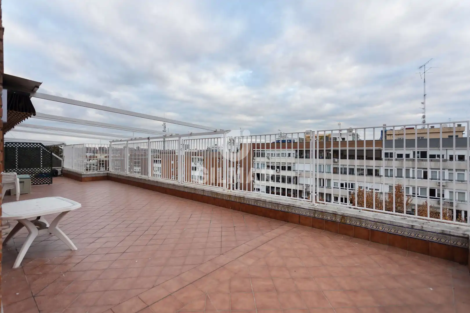 Terraza de Piso en venta en Madrid con Calefacción y Balcón