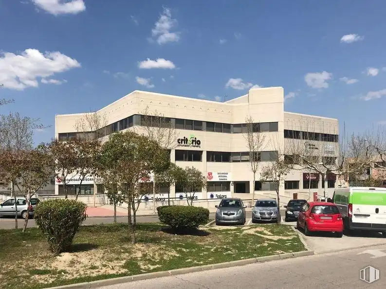 Vista exterior de Oficina en venta en Las Rozas de Madrid