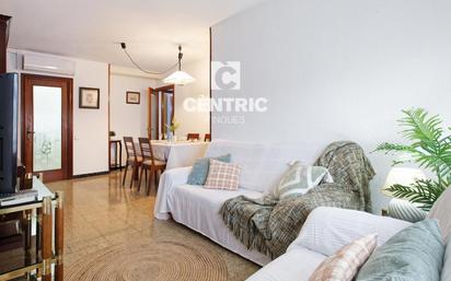 Exterior view of Flat for sale in Terrassa  with Air Conditioner and Heating