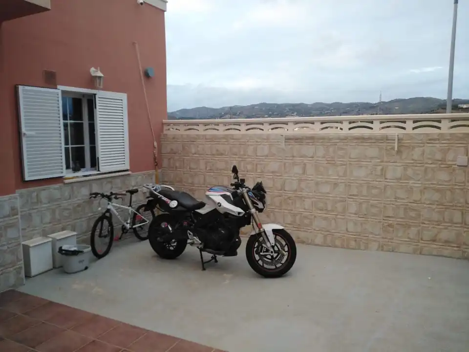 Aparcament de Casa o xalet en venda en Sotresgudo amb Aire condicionat, Calefacció i Terrassa