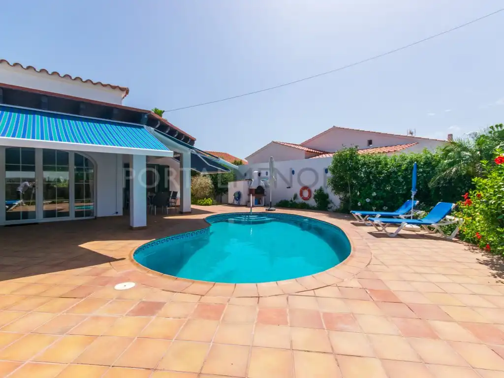Swimming pool of Houses for sale in Alaior  with Air Conditioner and Swimming Pool