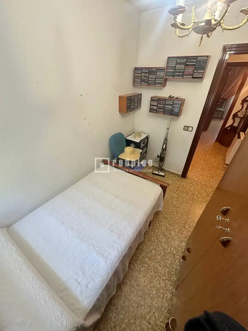 Bedroom of Flat for sale in Madrid  with Heating, Terrace and Storage room