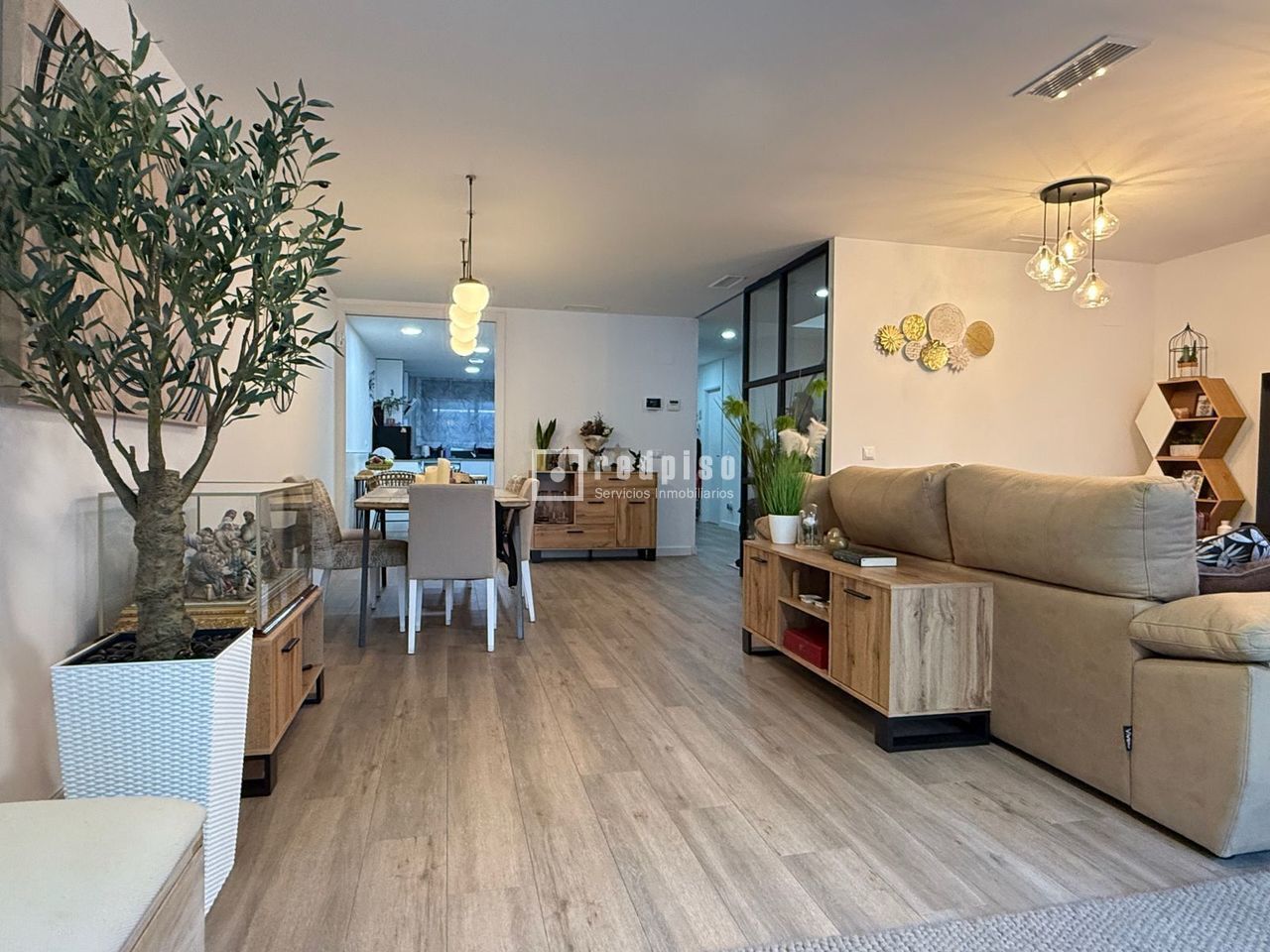 Sala d'estar de Casa o xalet en venda en Pinto amb Aire condicionat, Calefacció i Terrassa