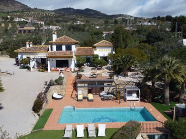 Casa rustica con piscina in vendita a Bobadilla - Bobadilla Estación - La Joya