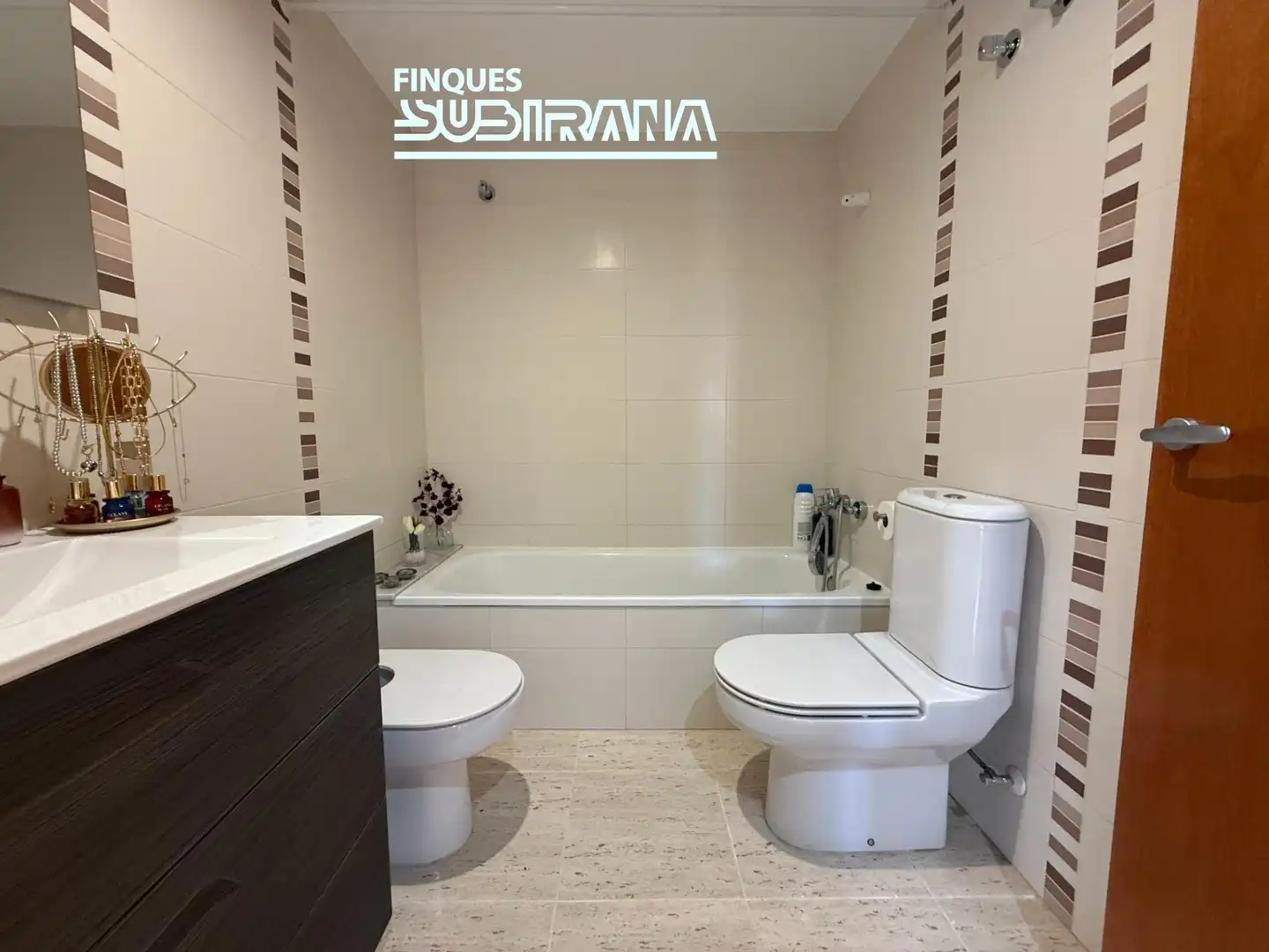 Baño de Piso en venta en Jorba con Calefacción y Balcón