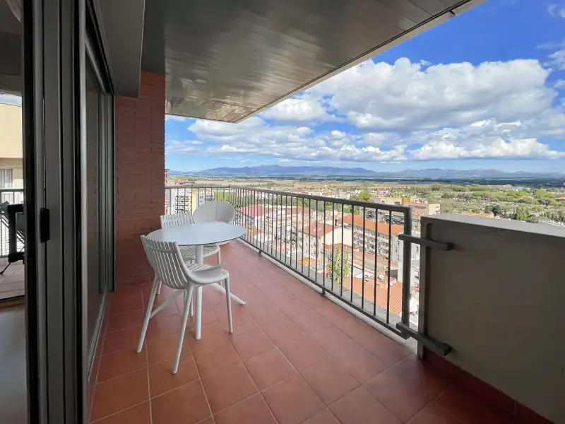 Terrassa de Pis en venda en Figueres amb Aire condicionat, Calefacció i Terrassa