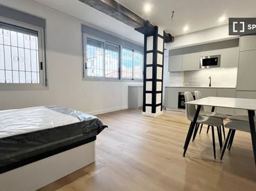 Appartement à louer à Extramurs