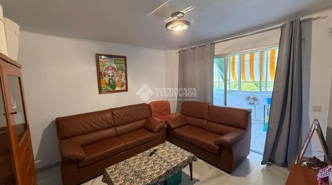 Foto 3 de Piso en venta en C. Oasis, Solymar, Benalmádena