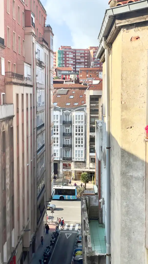 Vista exterior de Piso en venta en Santander con Calefacción, Amueblado y Horno