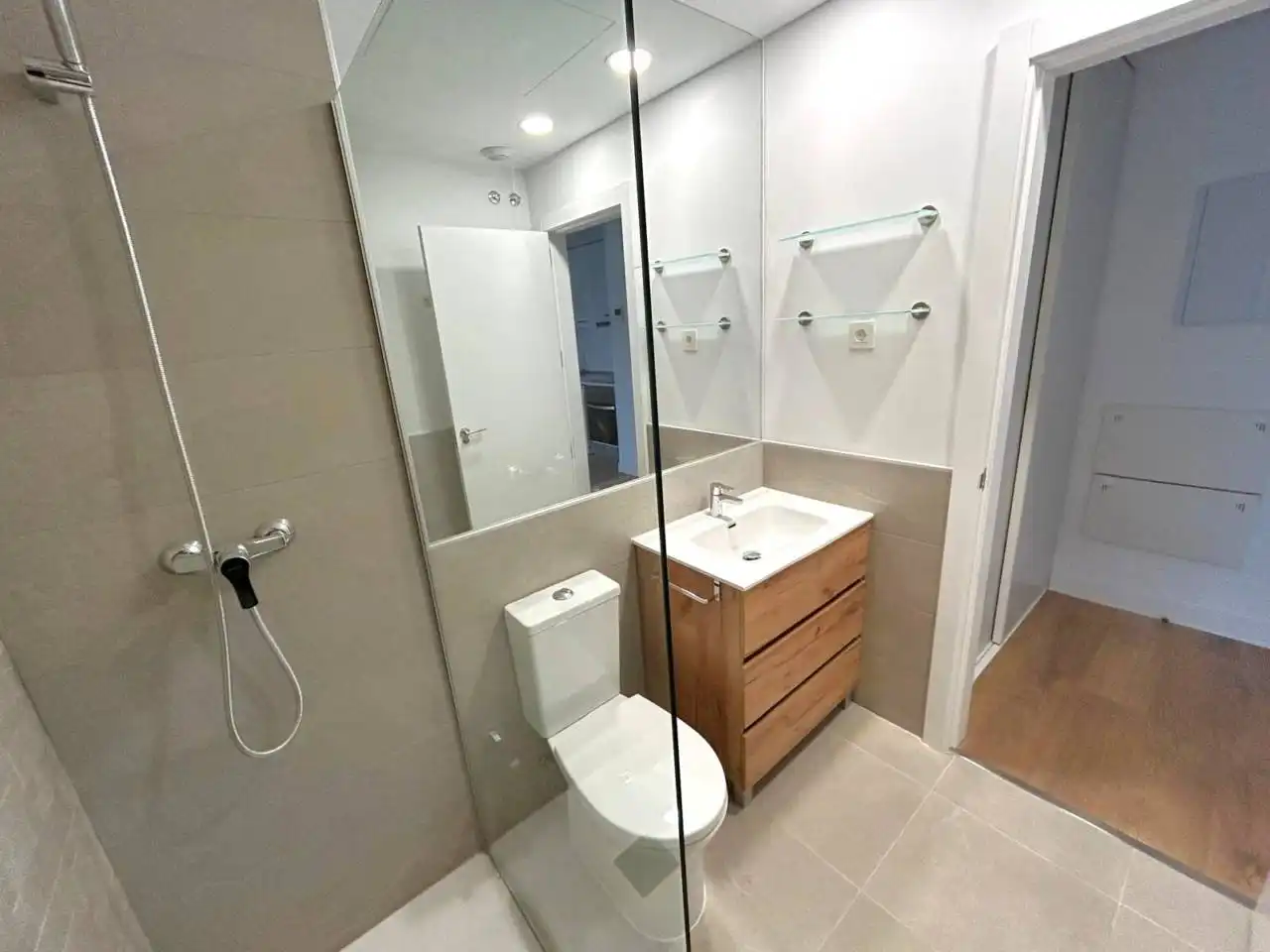Bathroom of Lofts for rent in San Sebastián de los Reyes  with Air Conditioner, Heating and Terrace