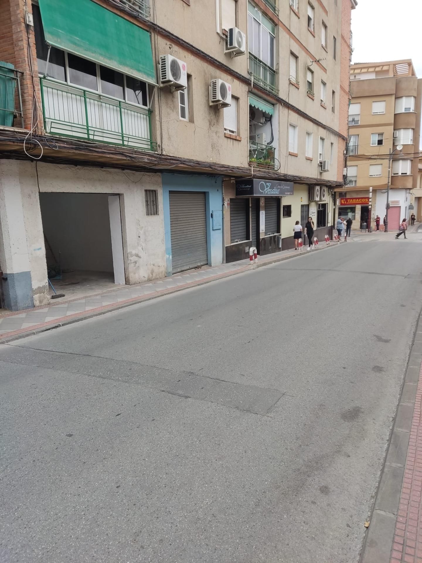 Vista exterior de Local de alquiler en Atarfe