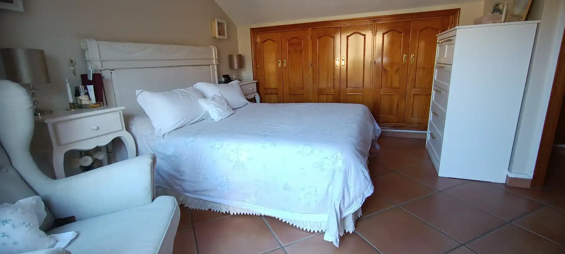 Bedroom of Detached homes for sale in Estepona  with Air Conditioner, Heating and Private garden