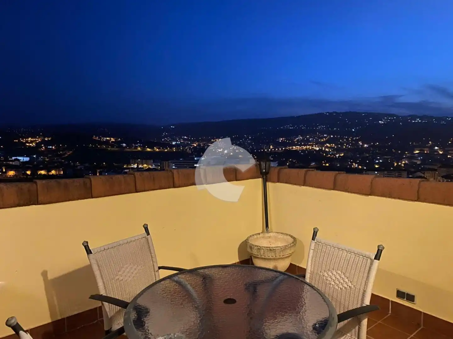 Dúplex de alquiler en Chano Piñeiro, Barrocanes