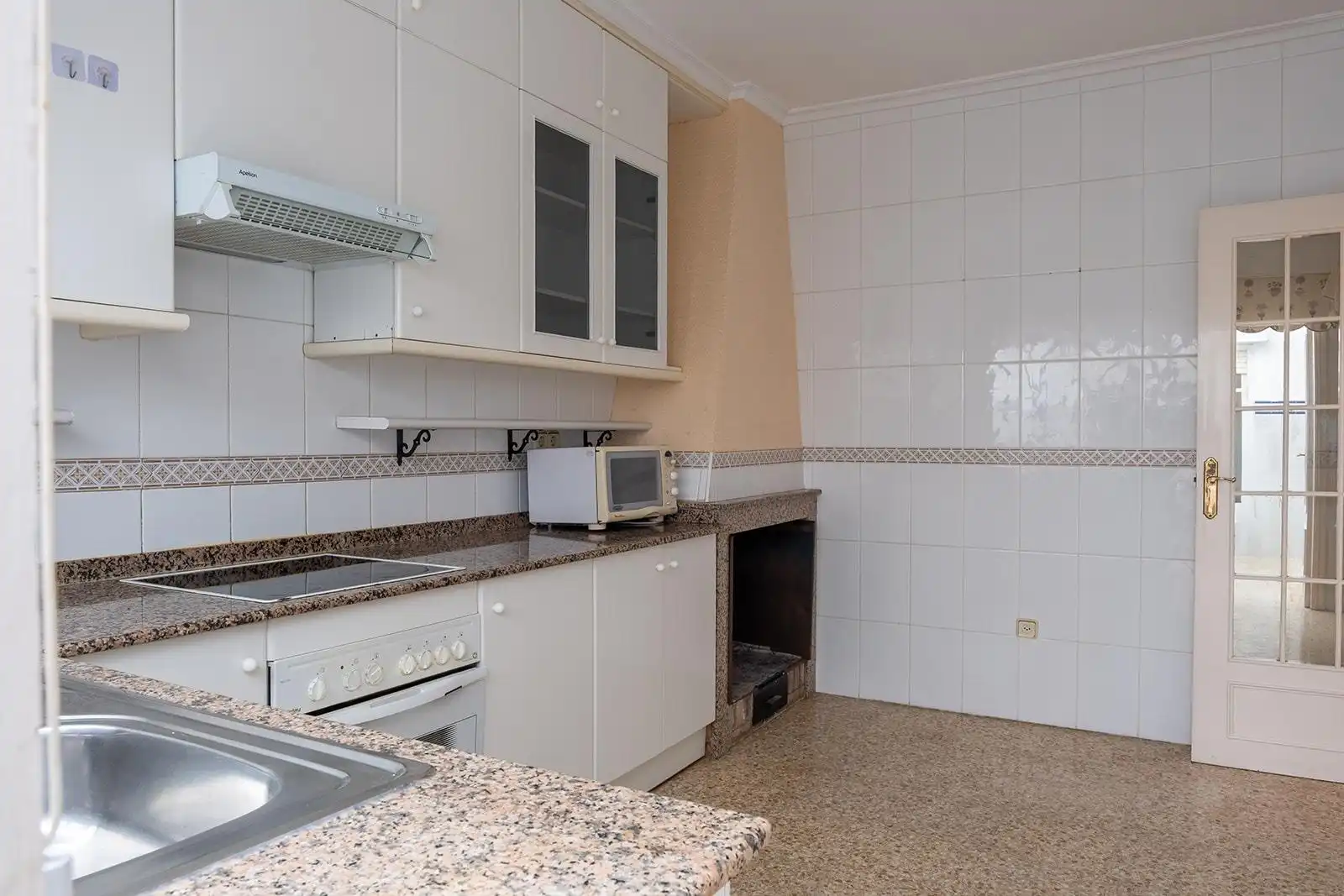Cuina de Casa o xalet en venda en Torreblanca amb Aire condicionat, Jardí privat i Terrassa