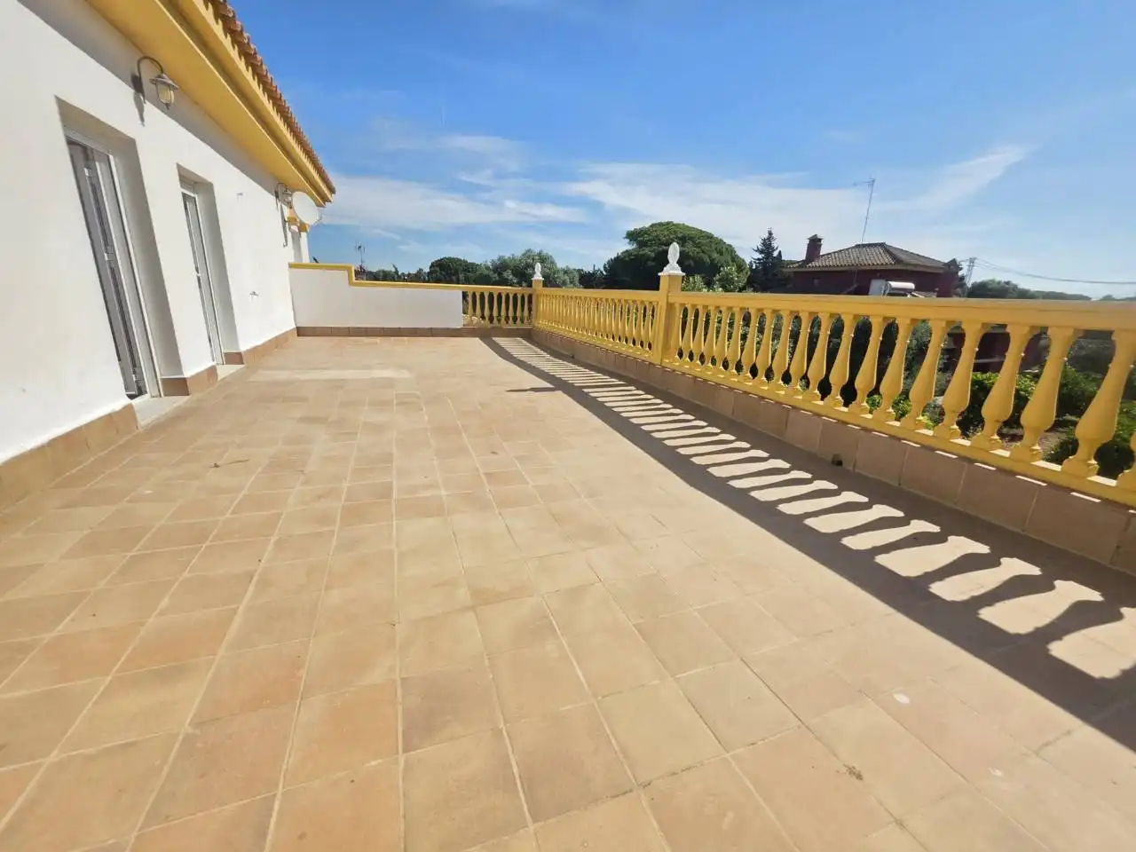 Terrace of Houses for sale in Chiclana de la Frontera  with Terrace and Swimming Pool