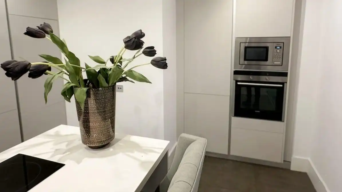 Cuina de Pis en venda en Málaga amb Aire condicionat, Calefacció i Moblat