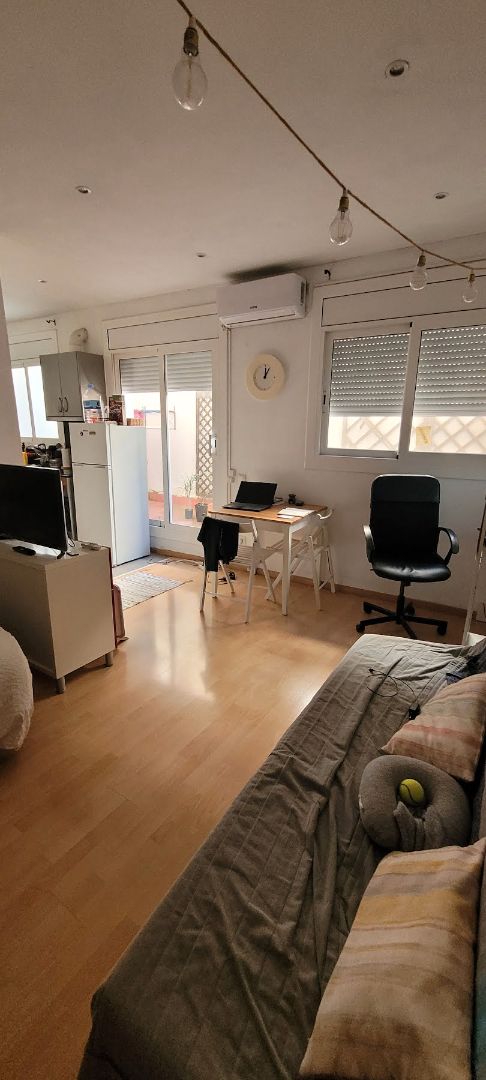 Living room of Loft to rent in  Barcelona Capital  with Air Conditioner, Heating and Parquet flooring