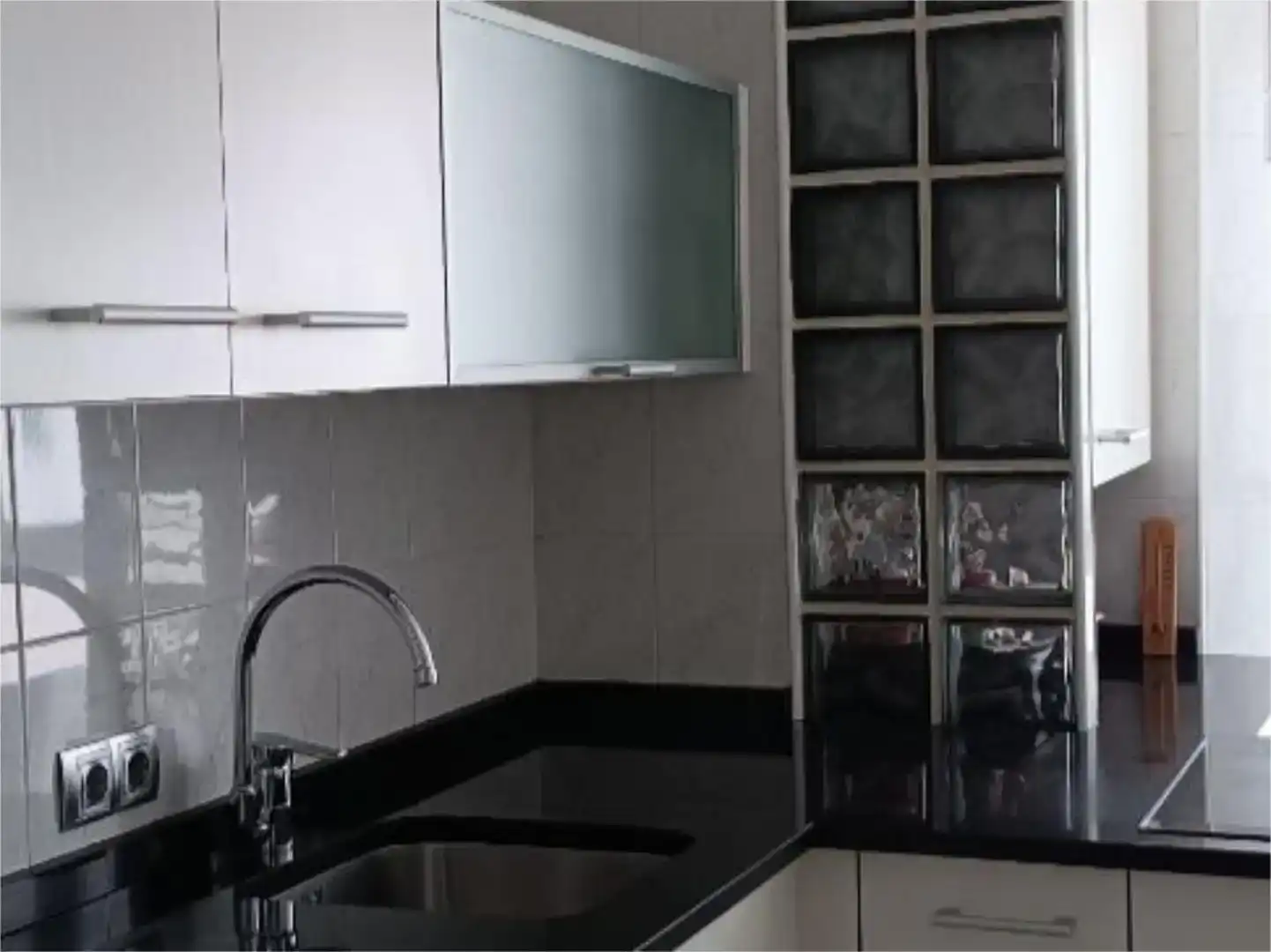 Küche von Wohnung zum Verkauf in Algete mit Klimaanlage, Parkett und Abstellraum