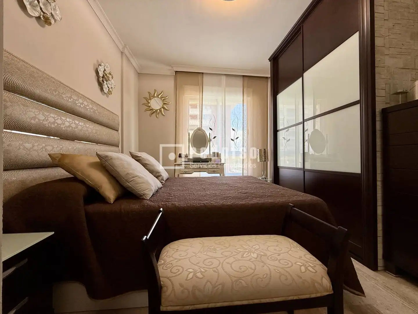 Habitación de Piso en venta en Málaga con Aire acondicionado, Calefacción y Jardín privado