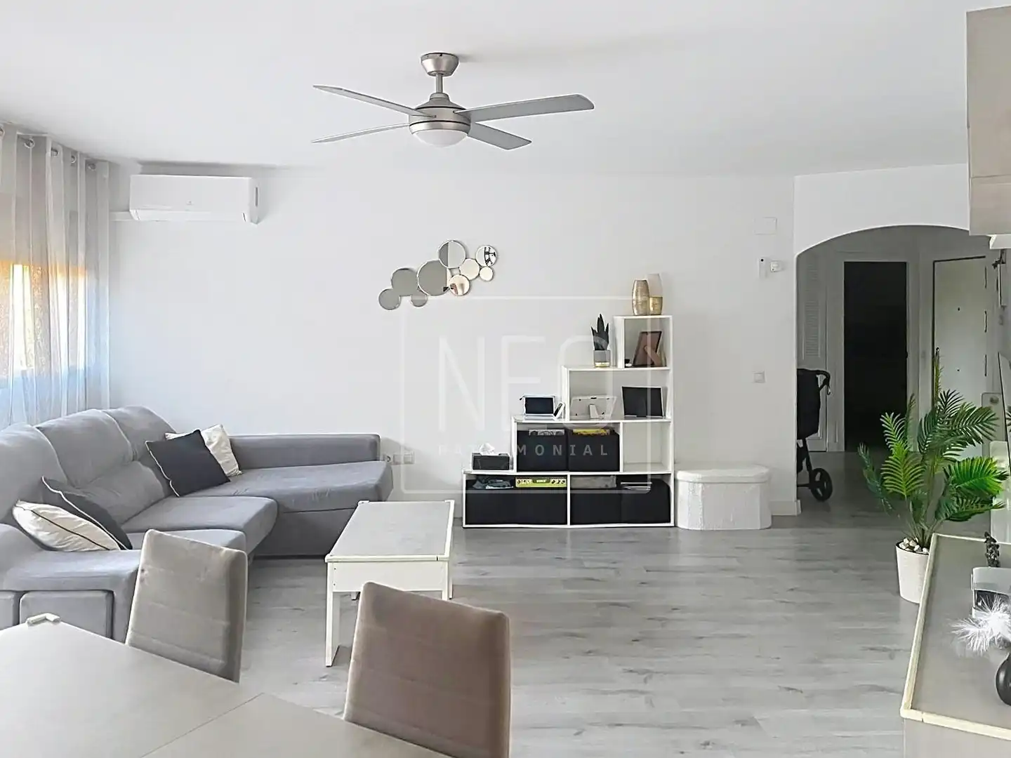 Sala d'estar de Pis en venda en Torrejón de Ardoz amb Aire condicionat, Calefacció i Jardí privat