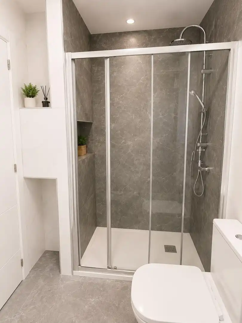 Baño de Apartamento en venta en Arona con Terraza, Amueblado y Piscina comunitaria