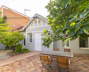 Garden of House or chalet for sale in  Madrid Capital  with Air Conditioner, Heating and Private garden