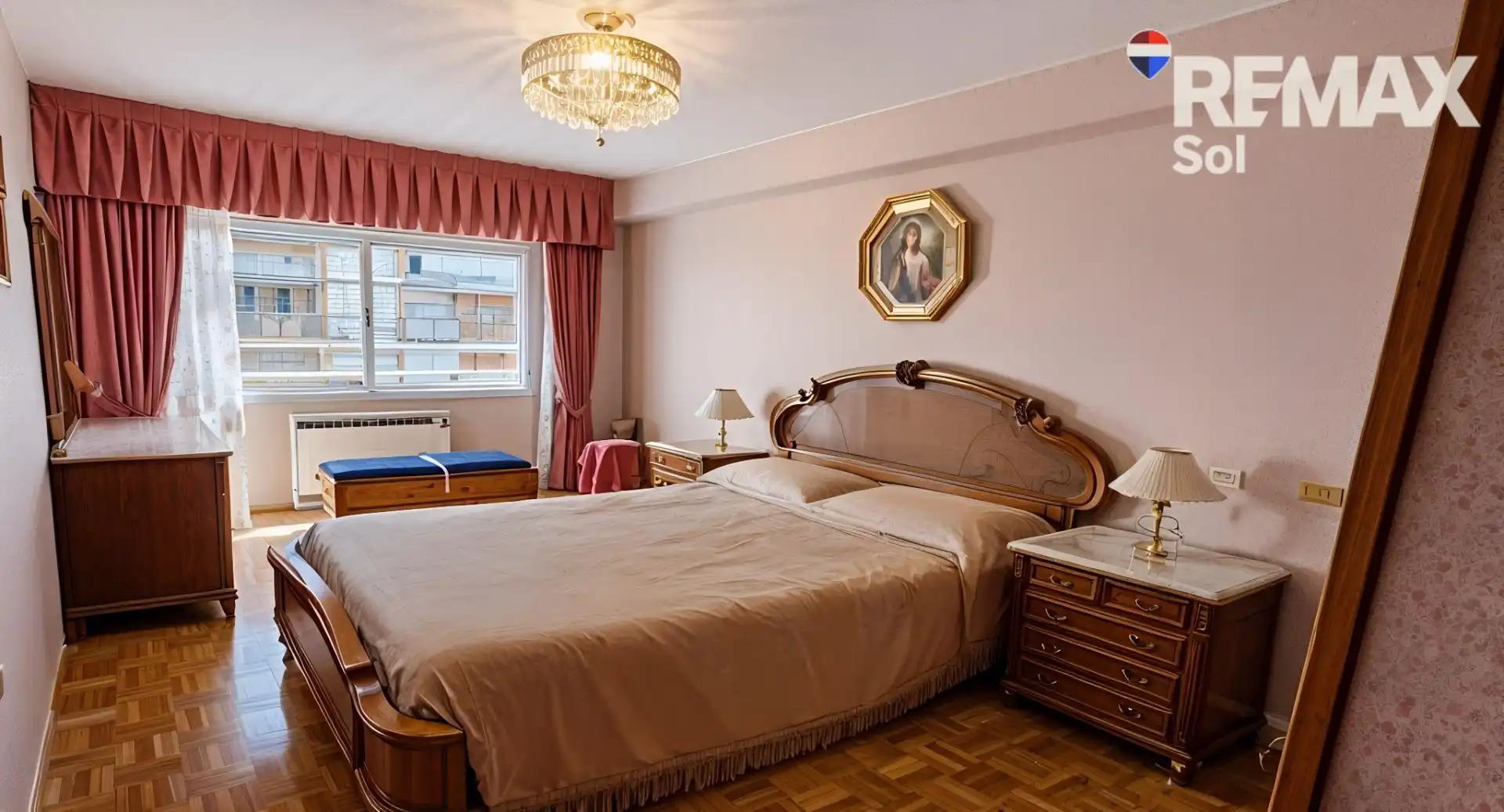 Habitación de Piso en venta en Madrid con Terraza y Trastero