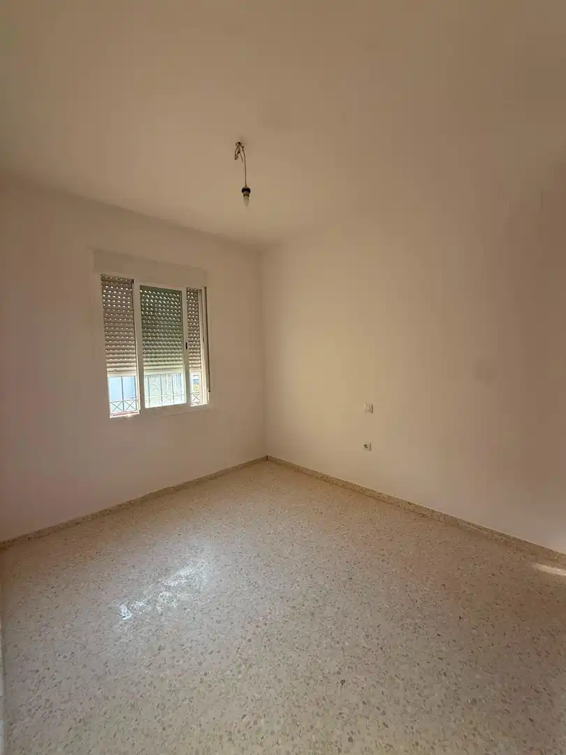 Casa en venda a Cantillana, imagen 2