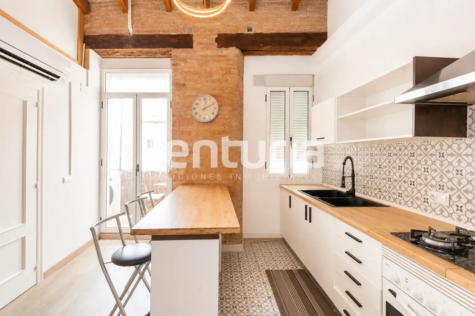 Cocina de Dúplex en venta en Valencia con Aire acondicionado, Calefacción y Terraza
