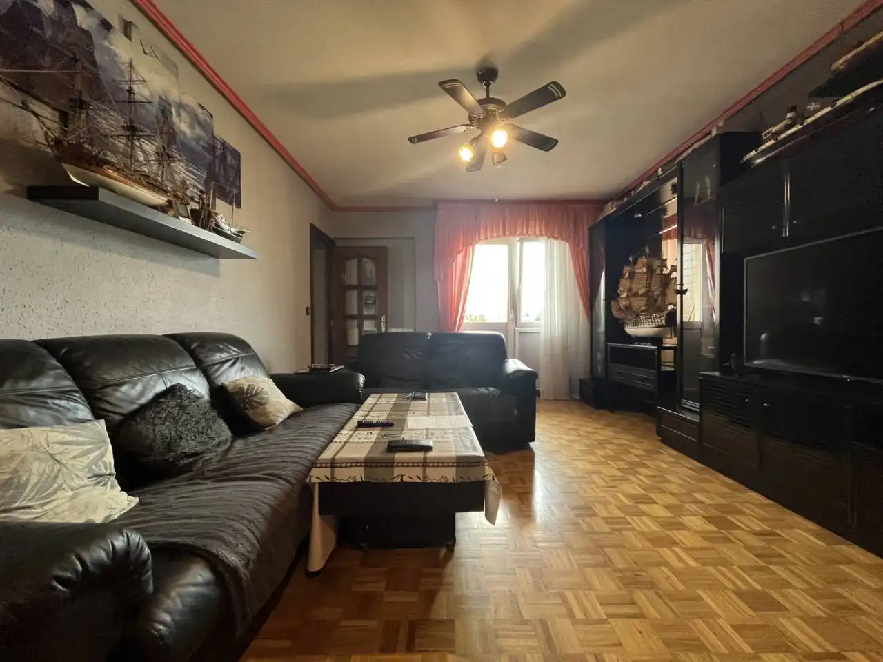 Living room of Flat for sale in Erandio  with Heating, Terrace and Furnished