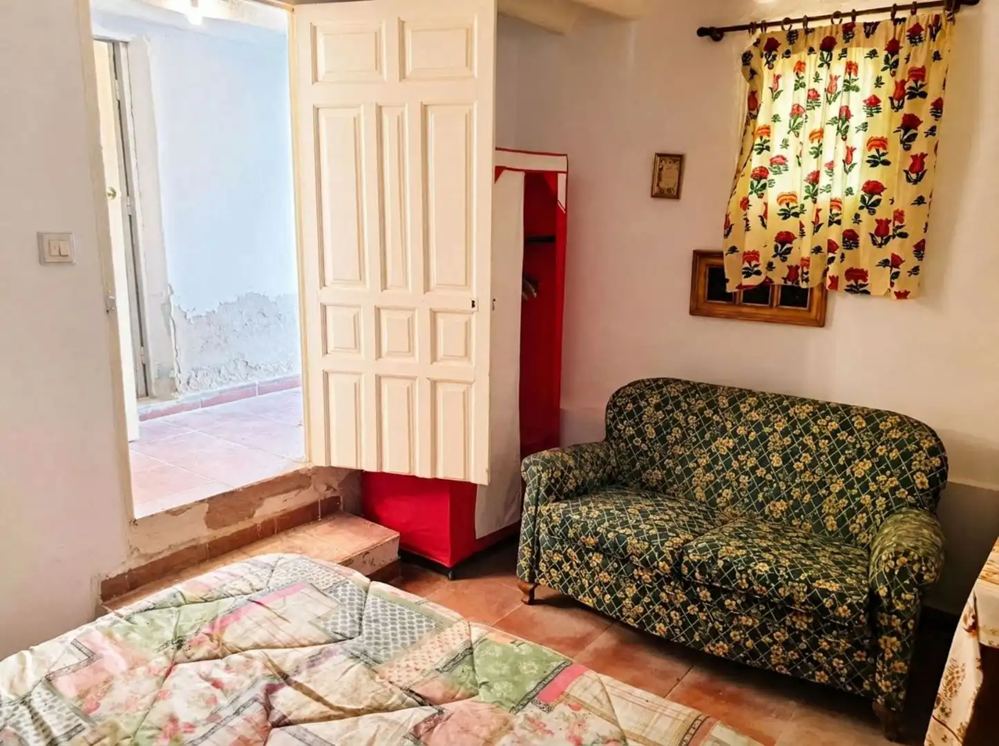 Sala d'estar de Finca rústica en venda en Alhama de Aragón amb Calefacció, Terrassa i Traster