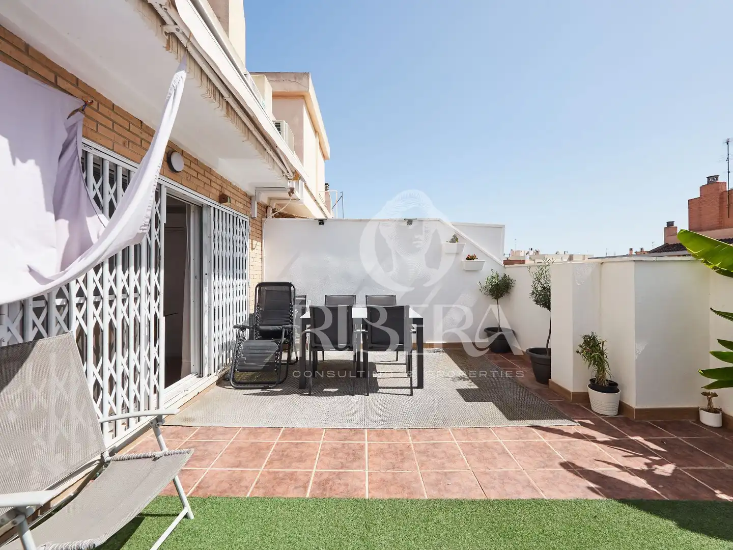 Terrasse von Dachboden zum Verkauf in Valencia mit Klimaanlage, Terrasse und Abstellraum