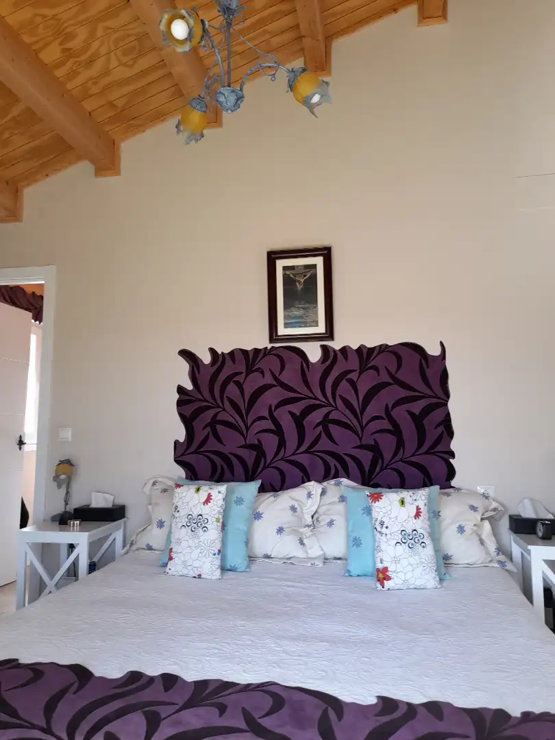 Schlafzimmer von Haus oder Chalet zum Verkauf in Villalbilla mit Klimaanlage, Heizung und Privatgarten