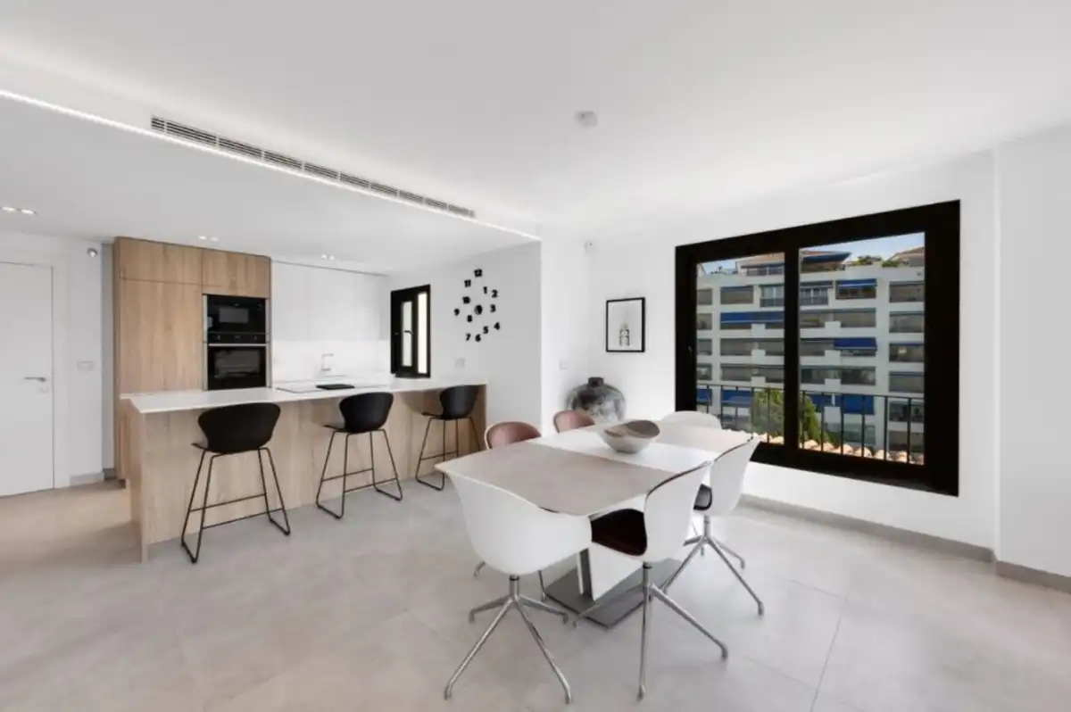 Apartament amb piscina en venda a Nueva Andalucía, imagen 7