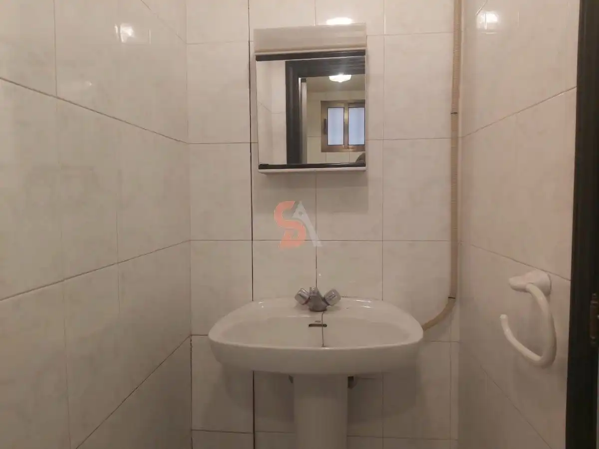 Bathroom of Commercial properties for rent in Valladolid
