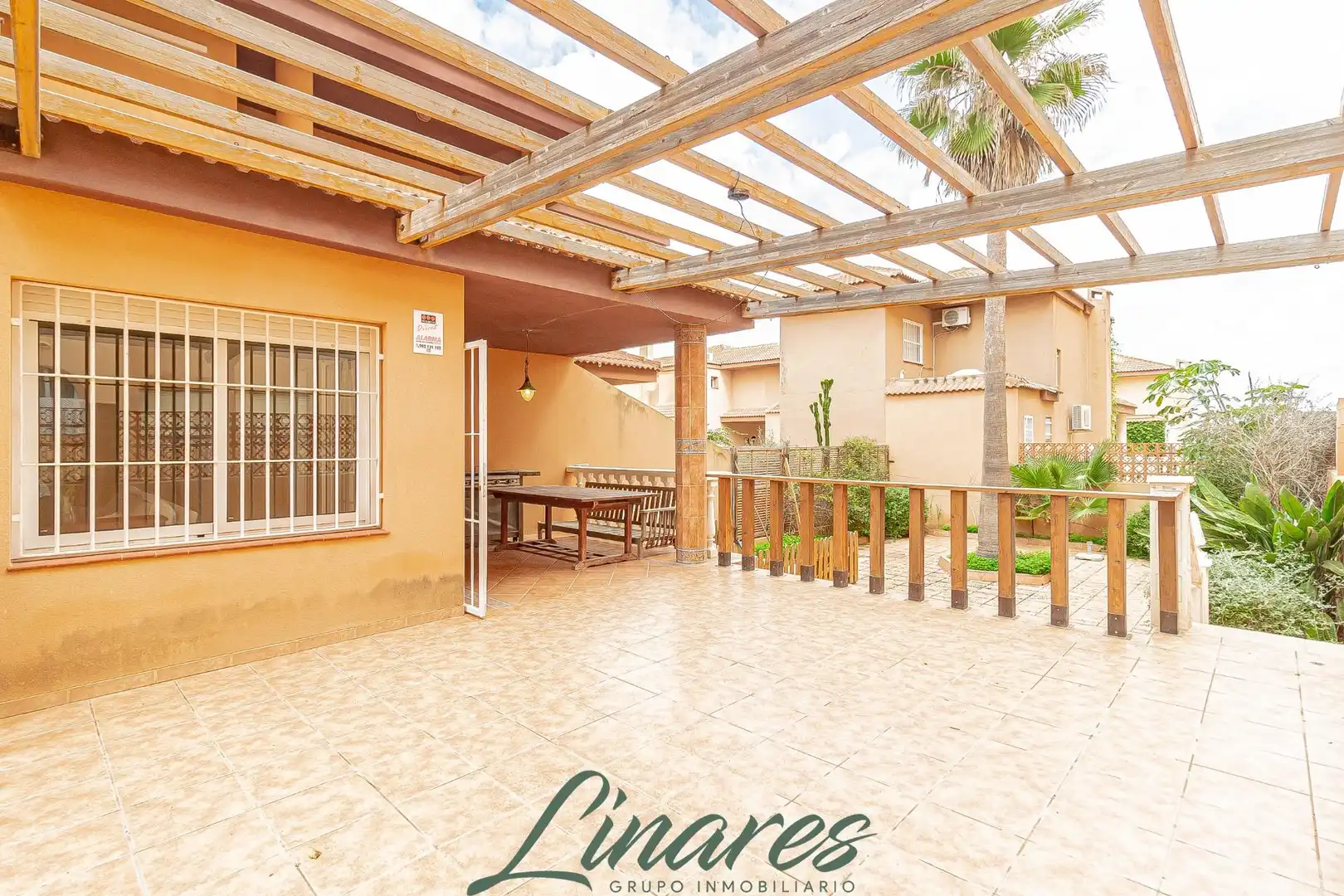Terrassa de Casa o xalet en venda en La Manga del Mar Menor amb Aire condicionat, Jardí privat i Terrassa