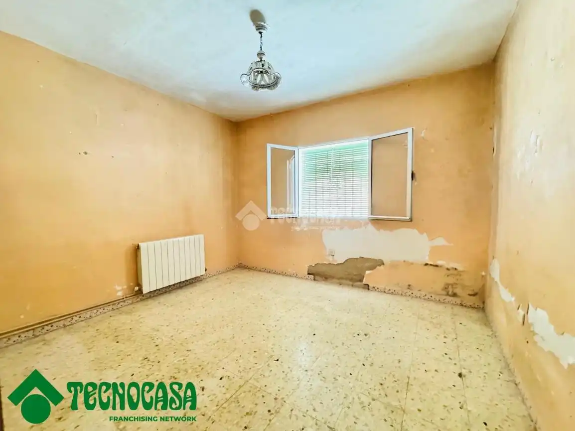 Casa o xalet en venda en Las Ventas Con Peña Aguilera amb Calefacció i Jardí privat