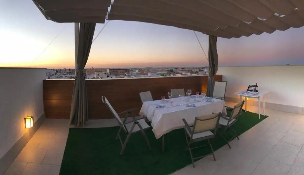 Dúplex con ascensor en venta en Centro - Doña Mercedes, imagen 2