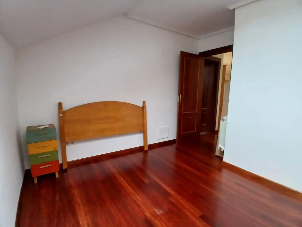 Schlafzimmer von Dachboden zur Miete in Ramales de la Victoria, Cantabria