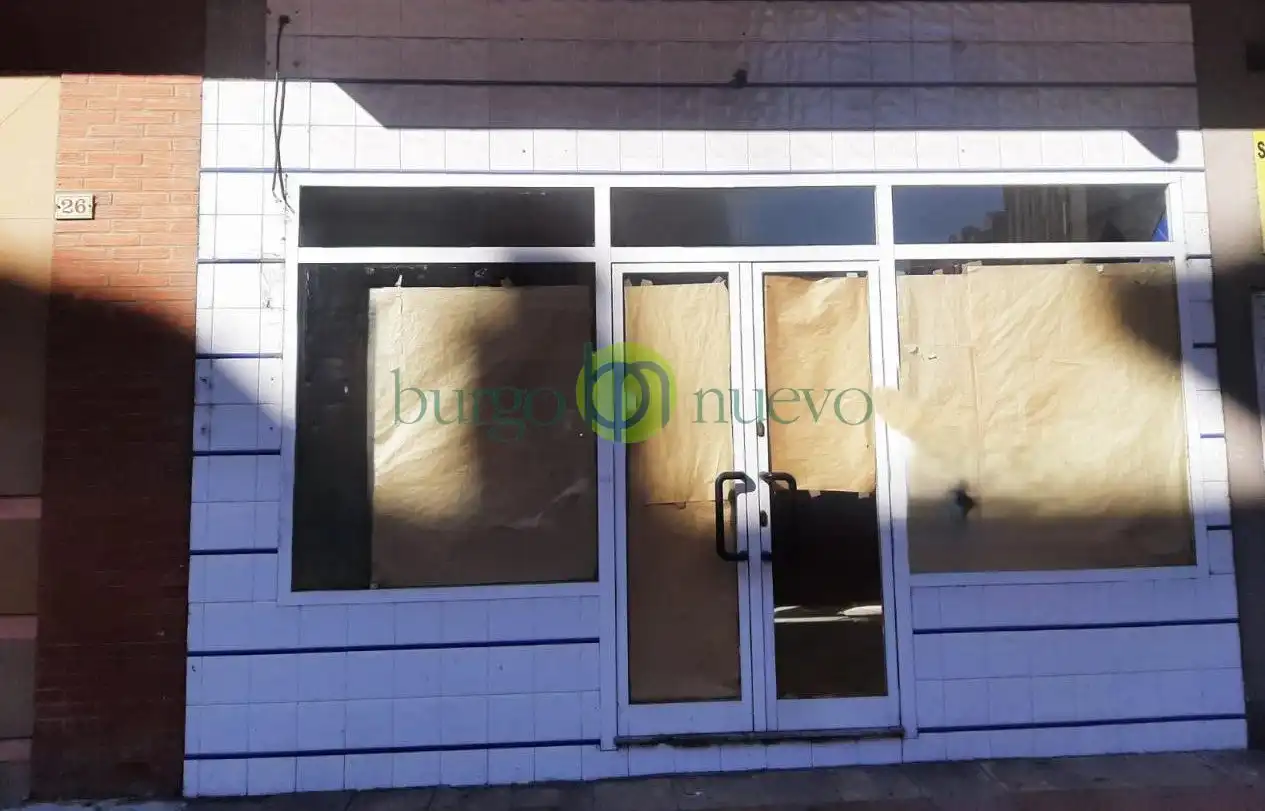Local comercial en venda a Calle Azorin 24 - 26 Bajo 24009 Leon