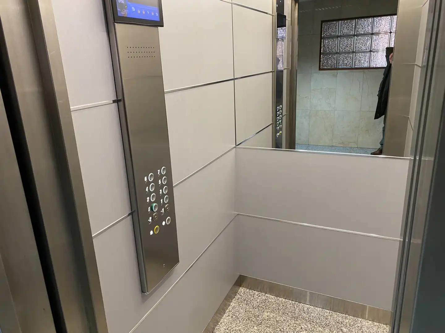 Oficina con ascensor en alquiler en Rúa da Coruña, imagen 17