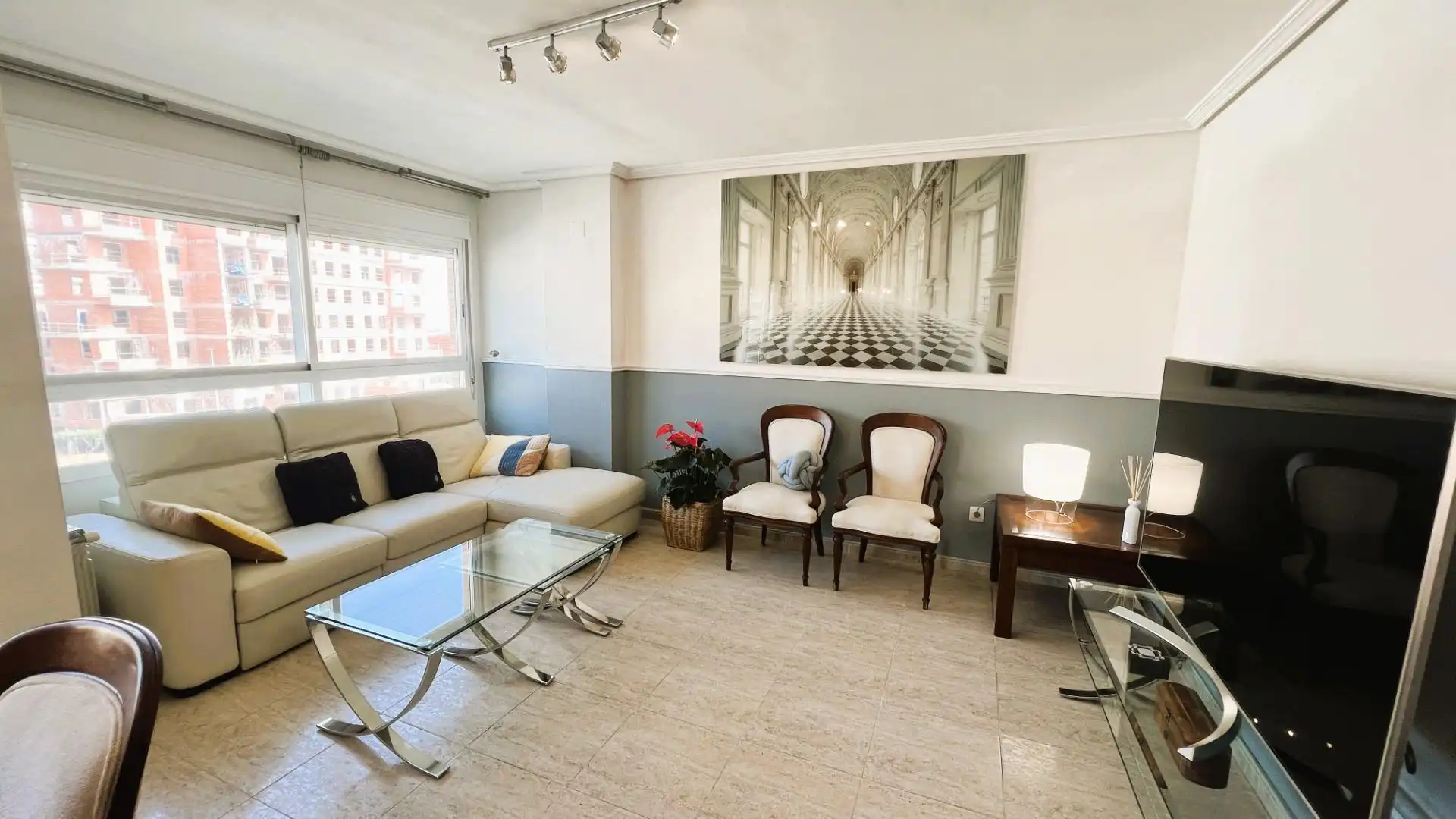 Sala d'estar de Pis en venda en Castellón de la Plana / Castelló de la Plana amb Calefacció i Traster