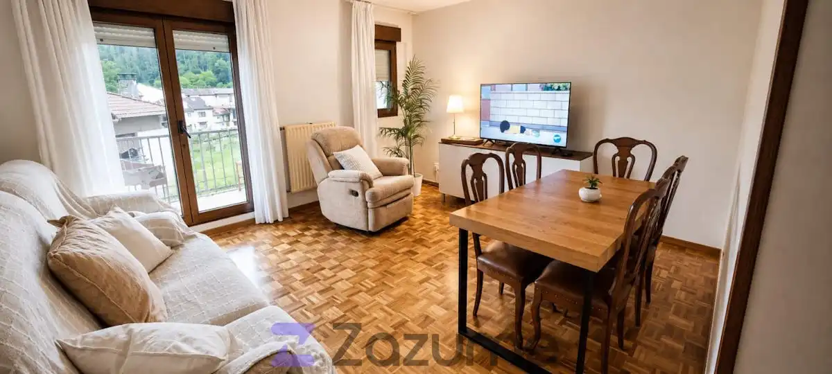 Living room of Flat for rent in Piloña  with Heating, Parquet flooring and Terrace