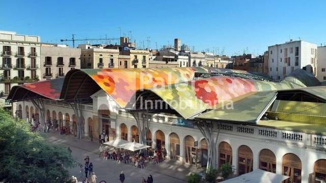 Local comercial en Venta en Sant Pere, Sta. Caterina i la Ribera