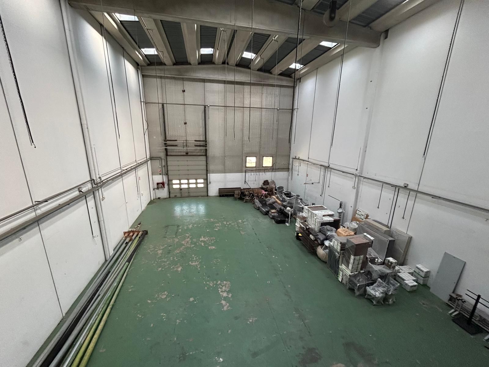 Fabrikhallen zum verkauf in Zona Industrial