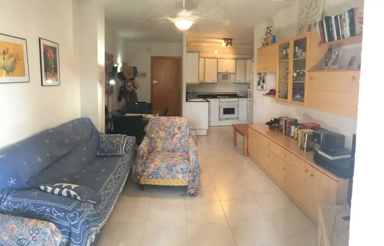 Sala d'estar de Pis de lloguer en La Ràpita amb Terrassa i Moblat