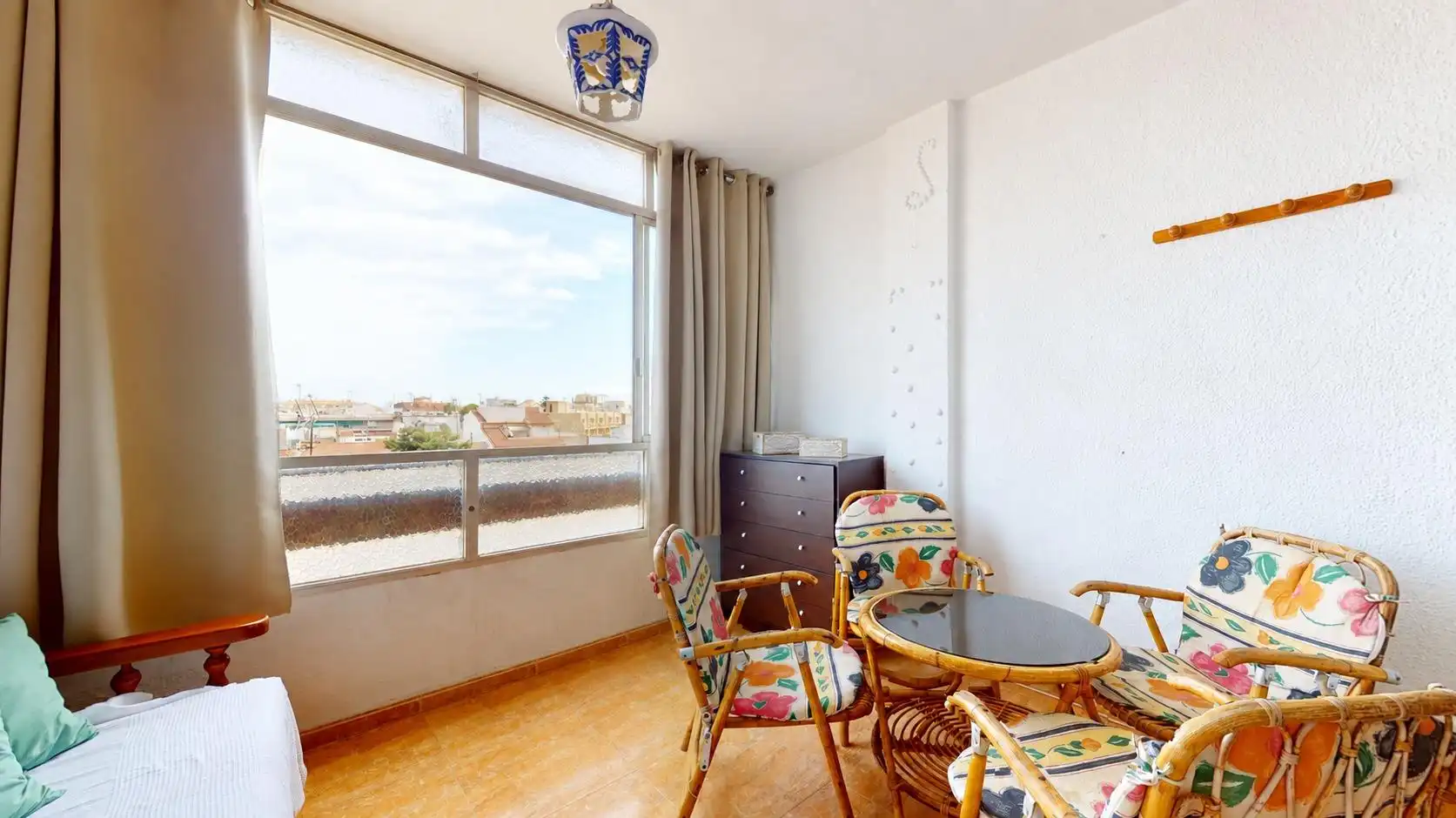 Habitación de Apartamento en venta en San Pedro del Pinatar con Amueblado y Balcón