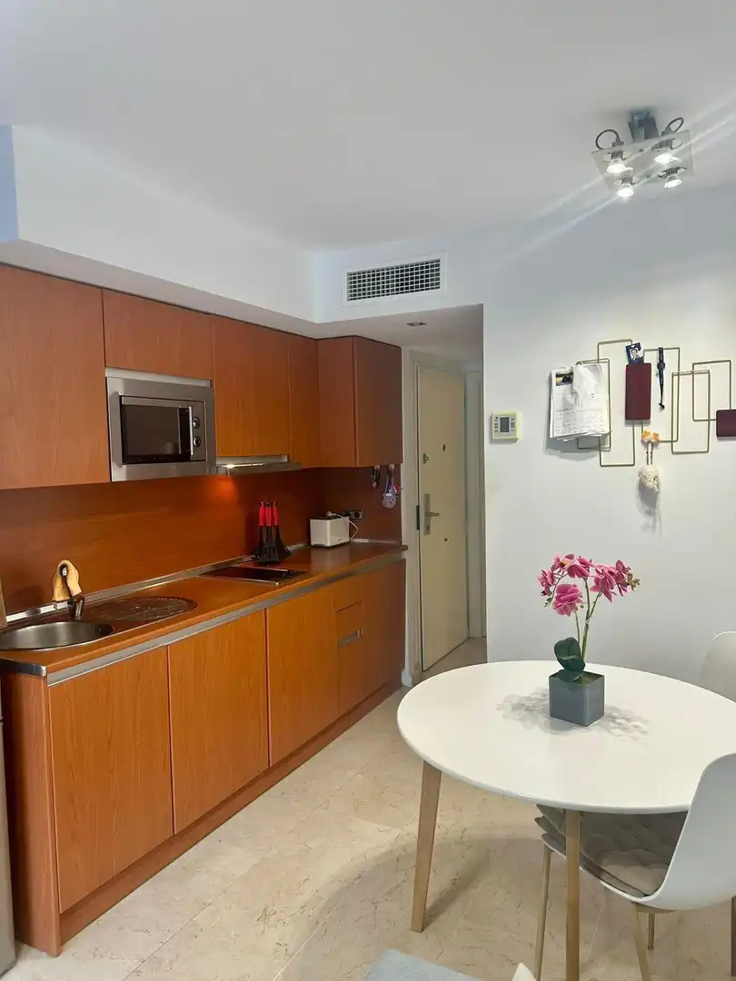 Flat with pool for sale in Torrequebrada, imagen 4