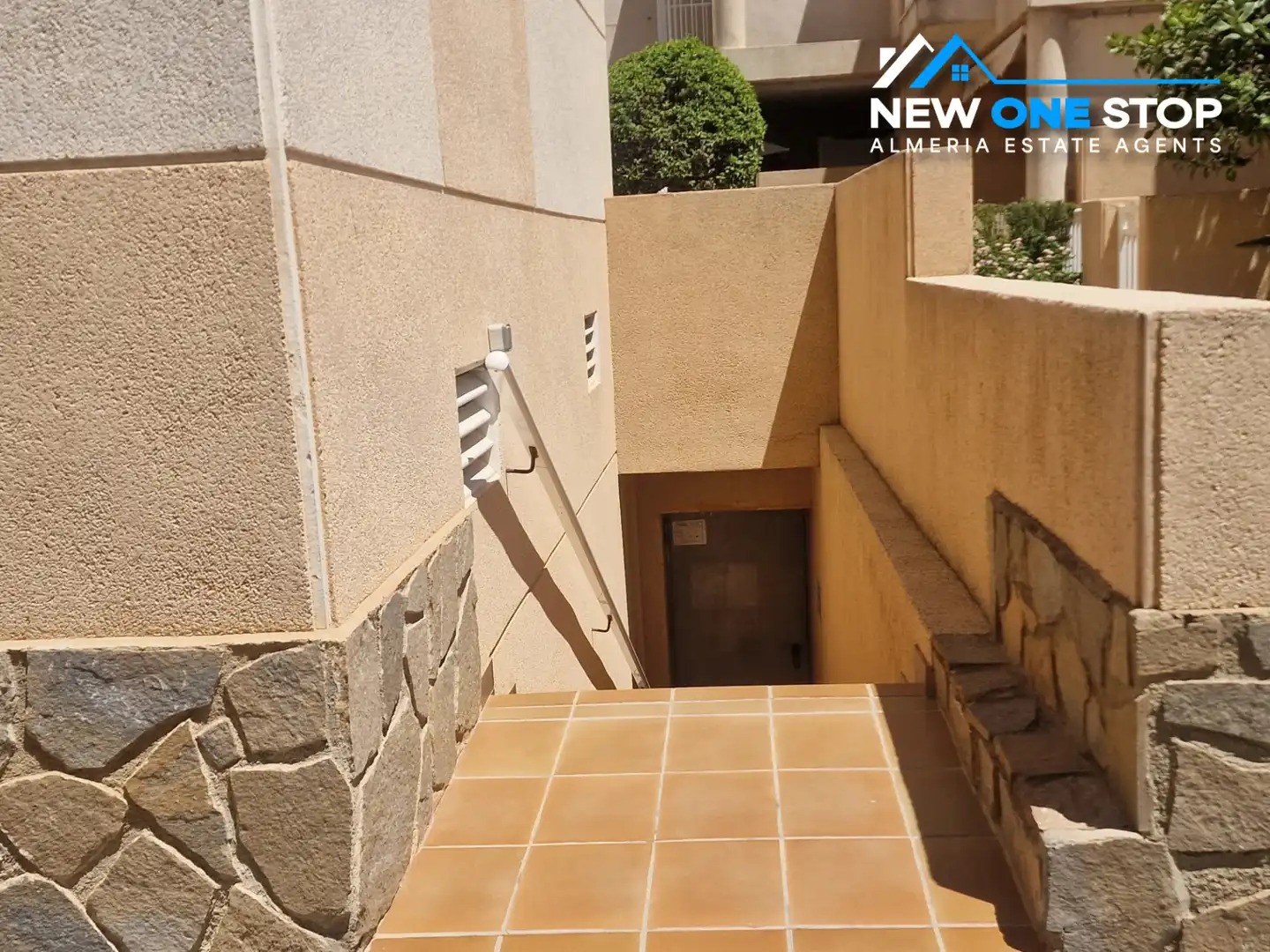 Detached homes for sale in Garrucha  with Terrace, Furnished and Oven