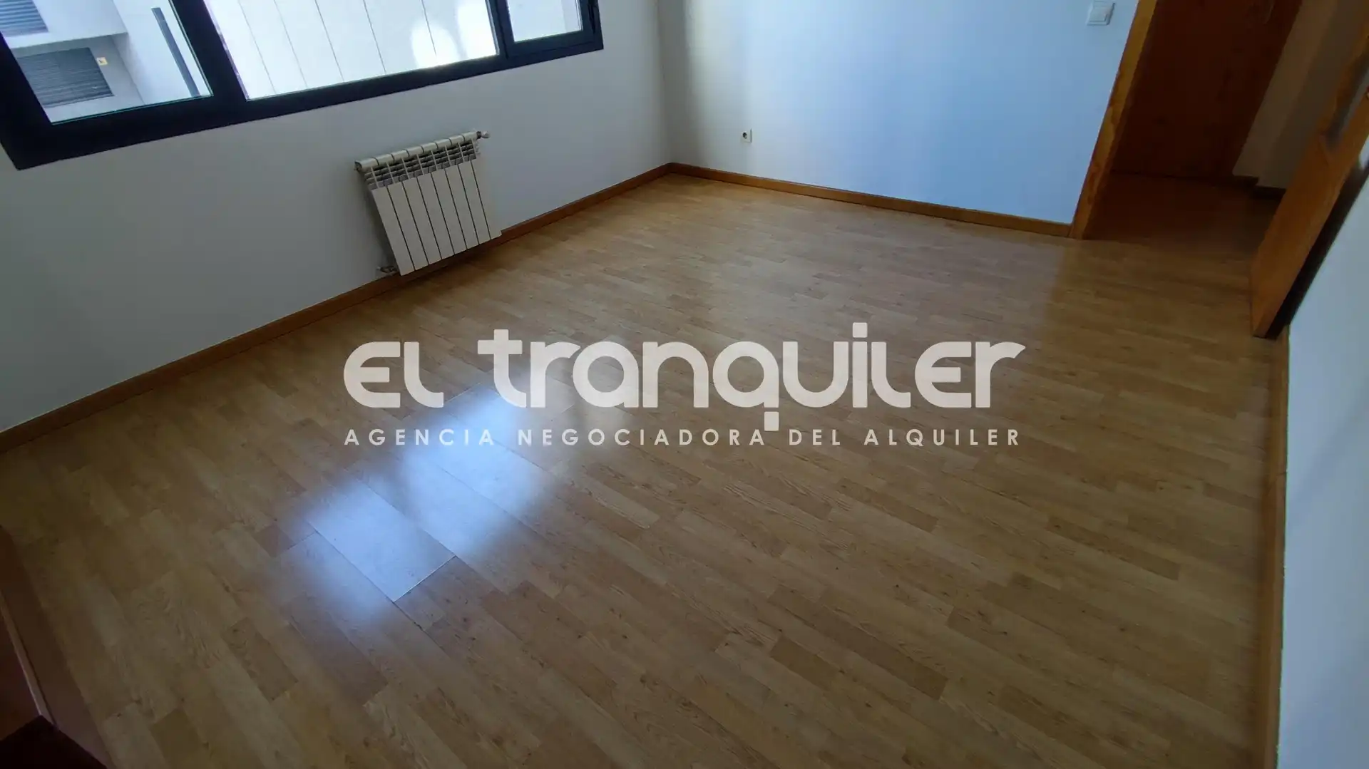 Flat for rent in Calle Tubas, Cuatro vientos